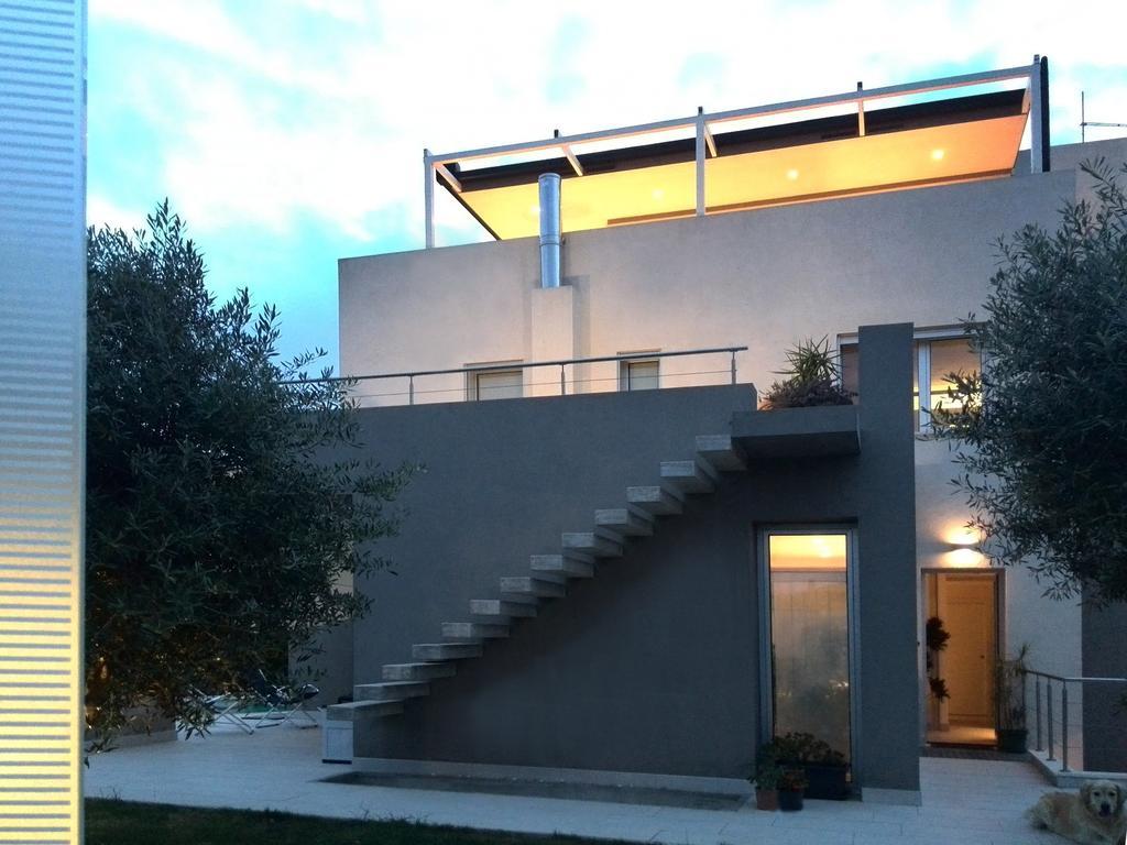 Bed and Breakfast Art House Quartu - Margine Rosso Quartu SantʼElena Zimmer foto